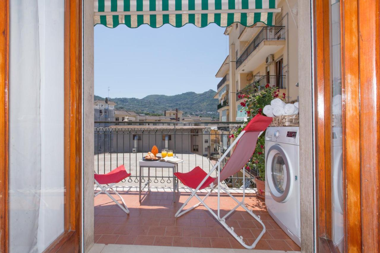 Estate4Home - Sofia Flora Piano di Sorrento Exteriör bild